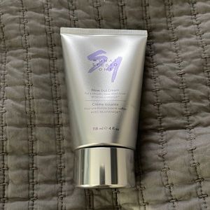 Monat Blow put cream